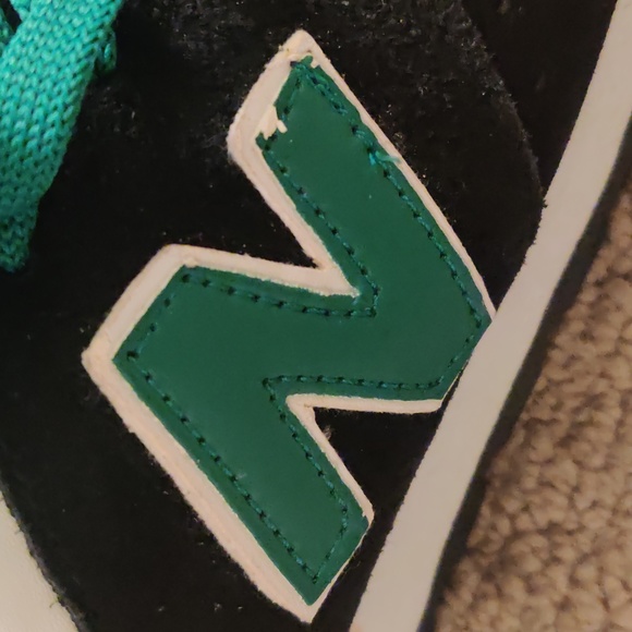 NB New Balance 501 runners - Picture 2 of 5